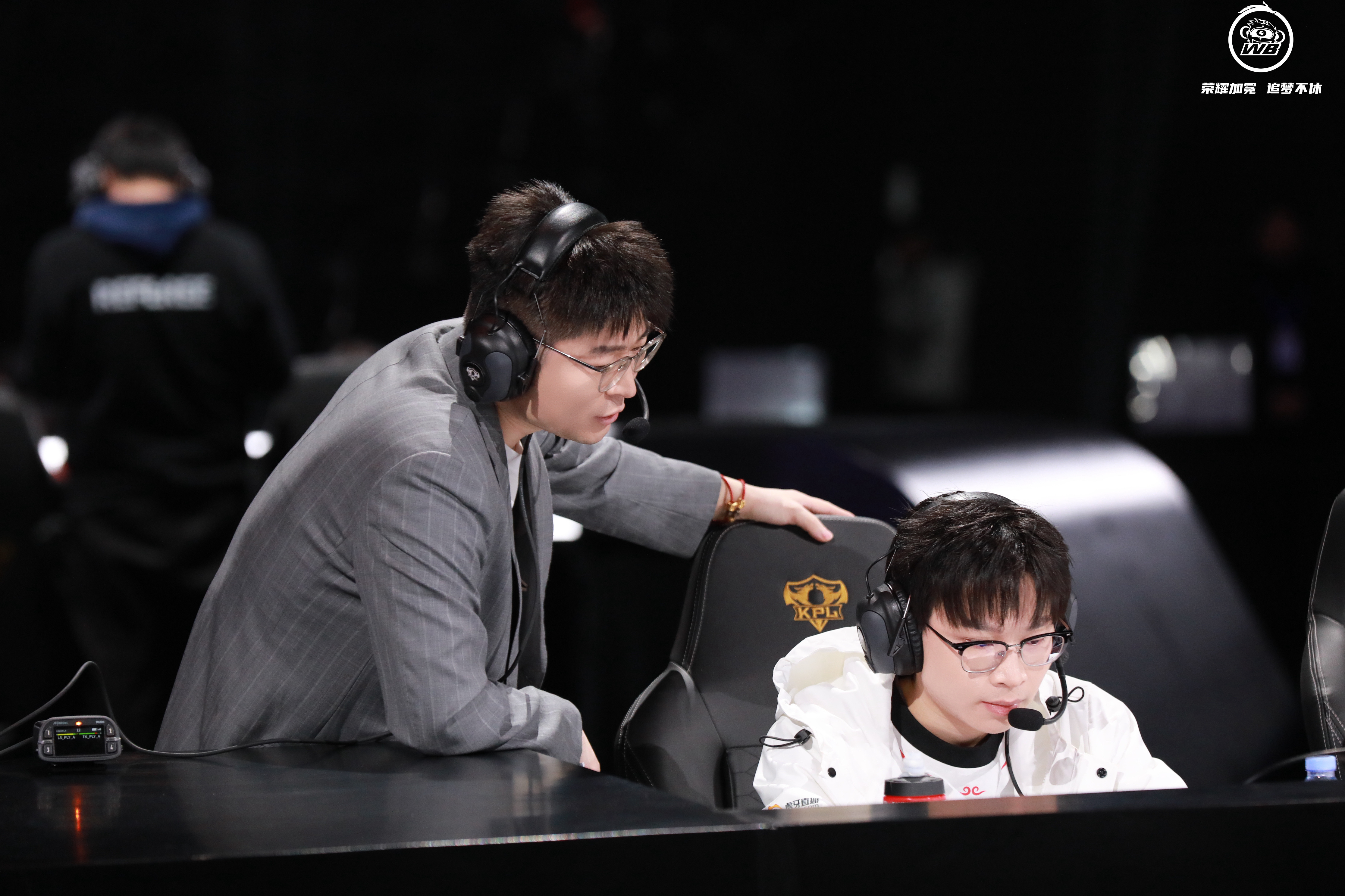 TSM轻取WBG,Caps操刀奇招英雄翻盘峡谷大战全球总决赛,技惊四座的简单介绍 TSM轻取WBG,Caps操刀奇招英雄翻盘峡谷大战全球总决赛,技惊四座的简单介绍