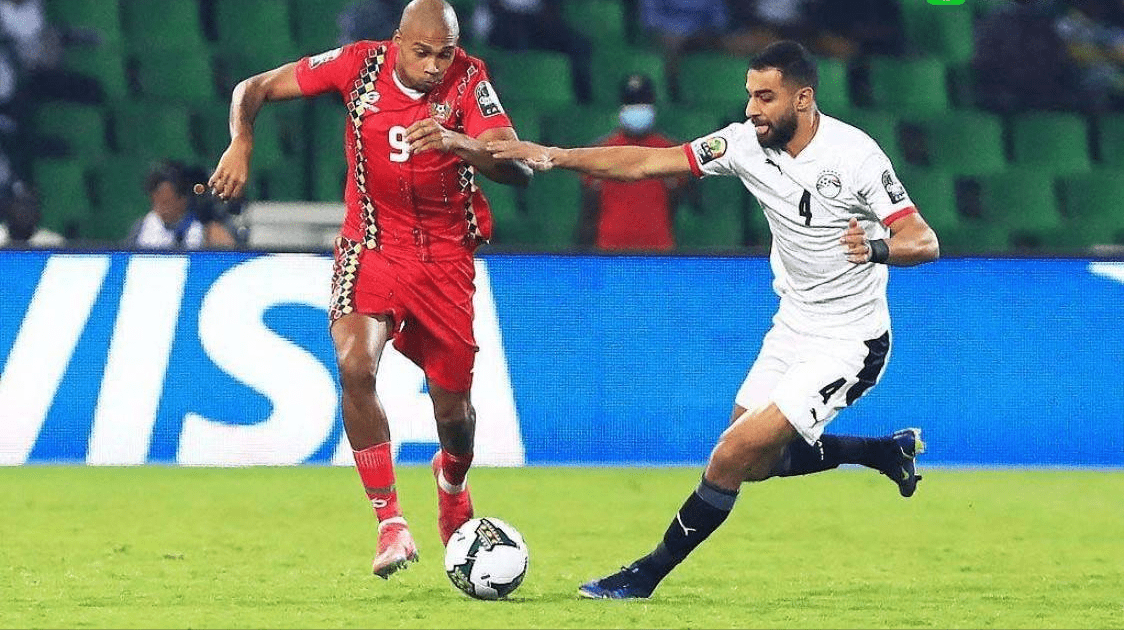 HKA翻盘LGD，Hanssama拿下关键大龙焦点之战淘汰赛，技惊四座