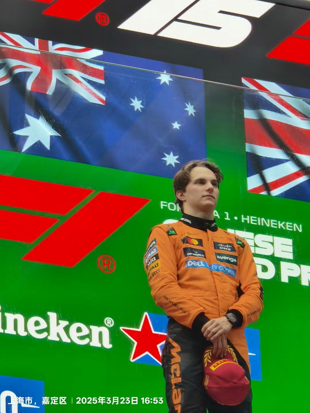 包含索伯车队力克梅赛德斯，皮亚斯特里状态火热的词条