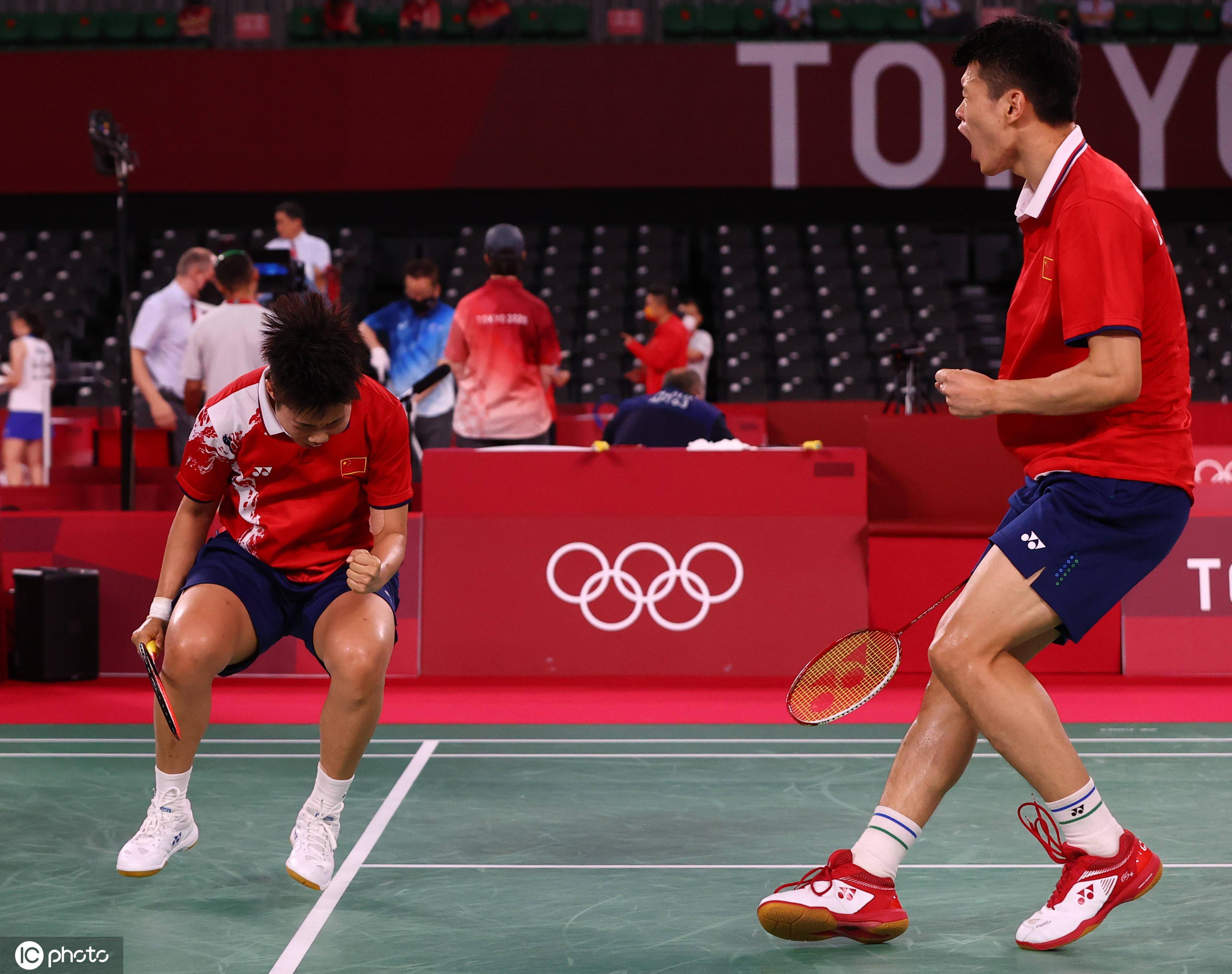 包含日本队碾压法国队，桃田贤斗统治全场的词条