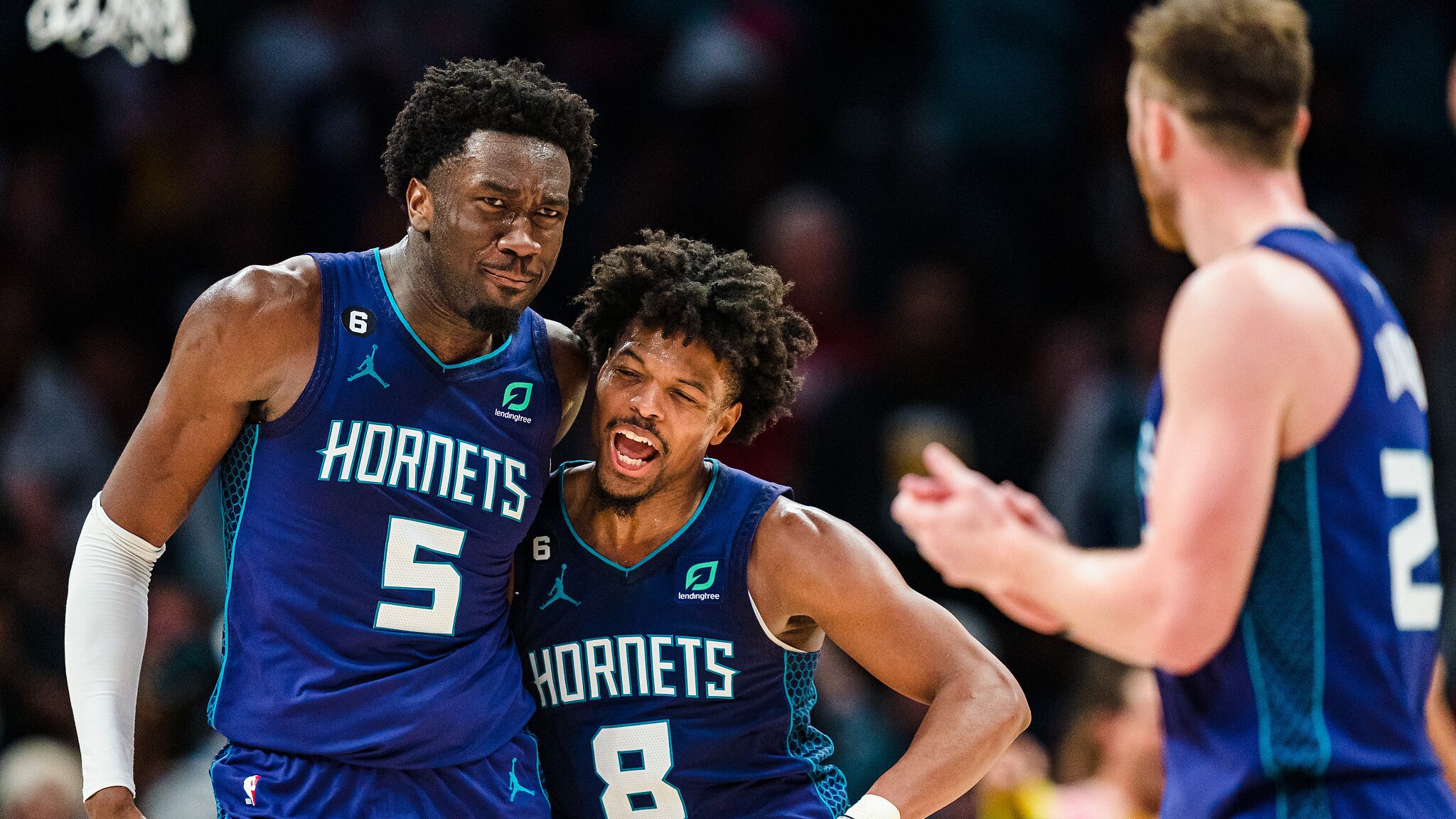 红牛二队逆转威廉姆斯，勒克莱尔带队取胜