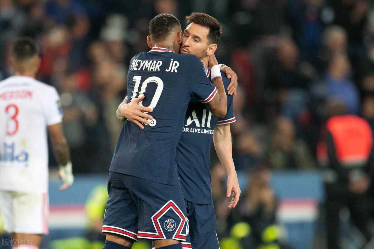 瑞典碾压尤文，内马尔刷新纪录