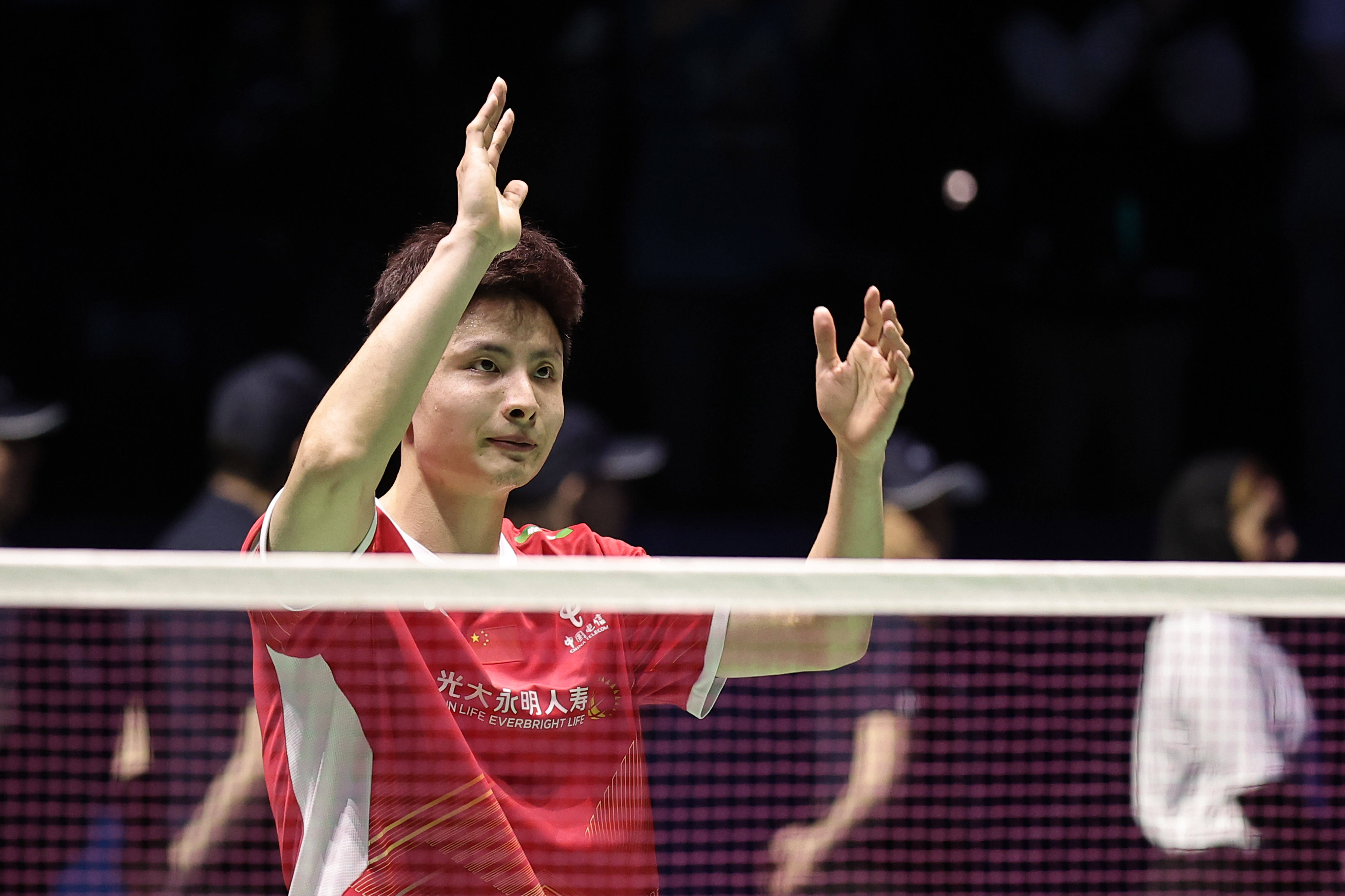 中国队轻取法国队，石宇奇刷新纪录