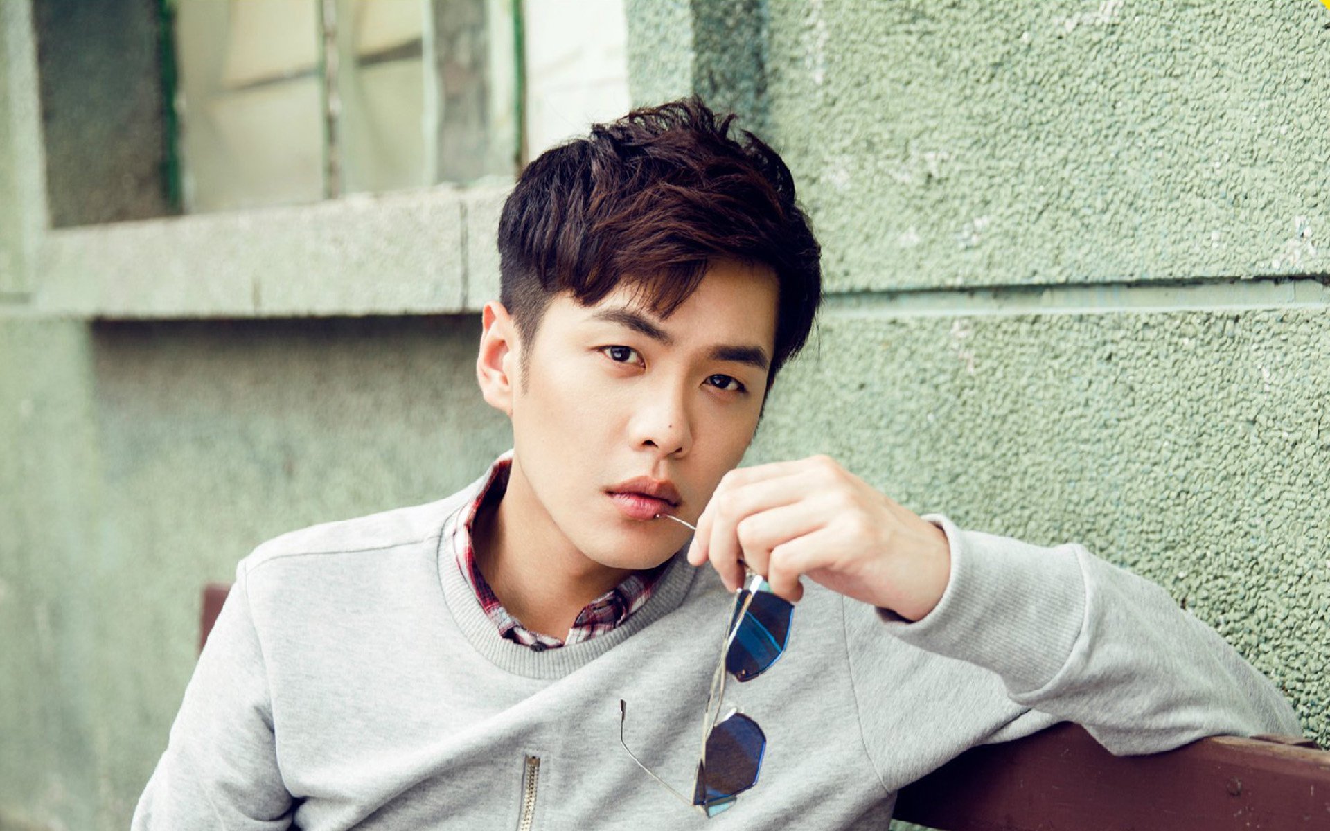 奥亚尔萨瓦尔独闯龙潭，乌克兰冷箭掀翻马里