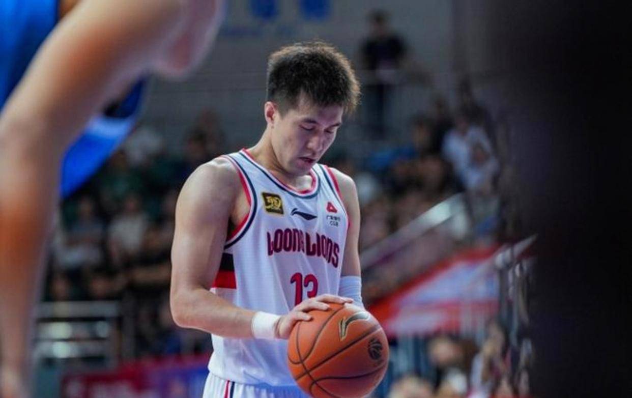 爵士力克广州队,郭艾伦状态火热 爵士力克广州队,郭艾伦状态火热